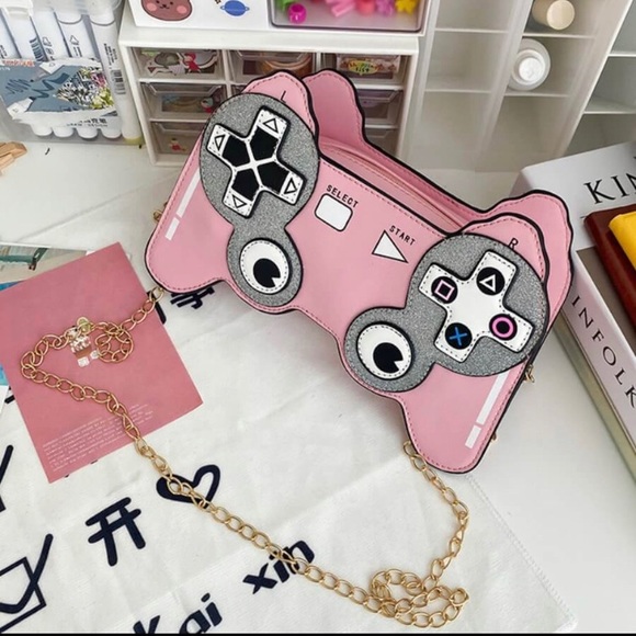 Controller purse - Picture 2 of 2